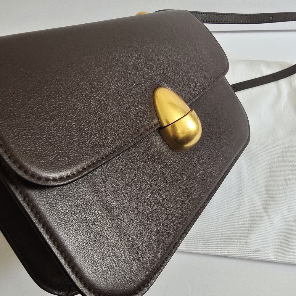 NWOT - Neous Phoenix Leather Shoulder Bag Dark Chocolate - Picture 8 of 15